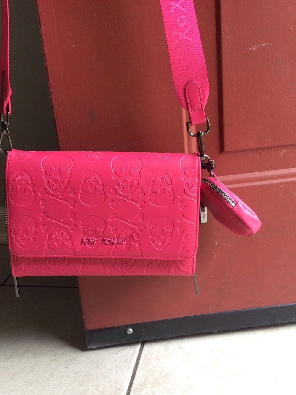 Betsey Johnson Bright Pink Embossed Skull Crossbody with Coin Pouch NWOT